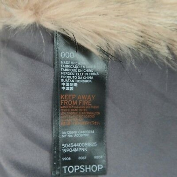 Topshop Zeus Faux Fur Swearling patchwork scarf - Picture 3 of 8